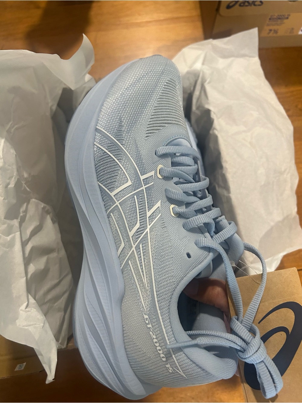 New ASICS Women’s Running Shoes - Picture 2 of 3